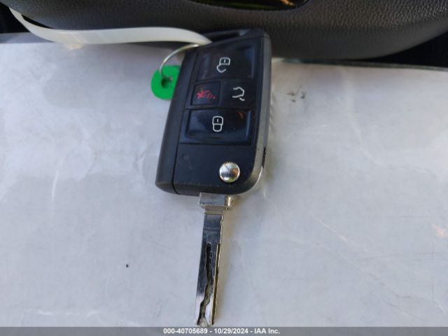 3VV1B7AX4KM131615 Volkswagen Tiguan 2.0t S