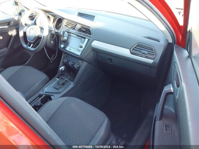 3VV1B7AX4KM131615 Volkswagen Tiguan 2.0t S