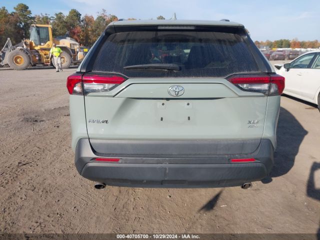 2T3A1RFV5KW045569 Toyota Rav4 Xle Premium