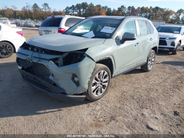 2T3A1RFV5KW045569 Toyota Rav4 Xle Premium