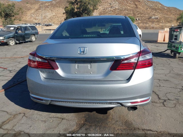Honda ACCORD LX 2017 1HGCR2F39HA253020 Image 16