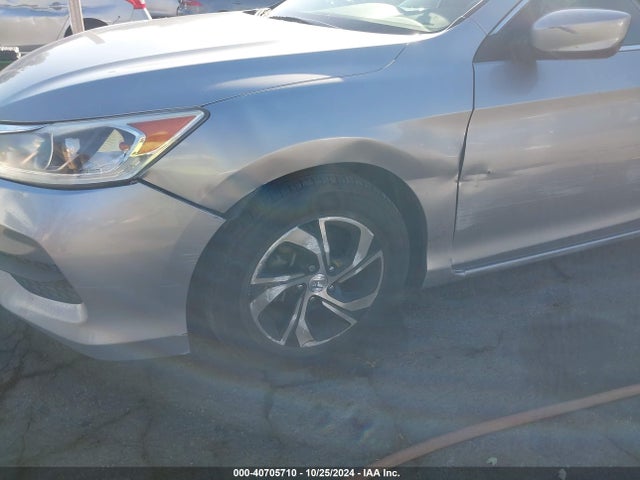 Honda ACCORD LX 2017 1HGCR2F39HA253020 Image 6