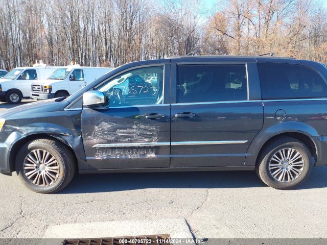 2C4RC1CG9ER165619 Chrysler Town & Country Touring-l