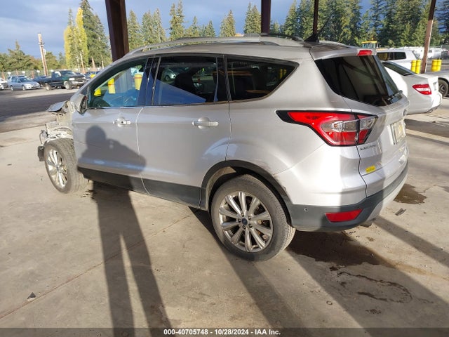 Ford Escape Titanium 2018 1FMCU9J91JUA31833 Image 3