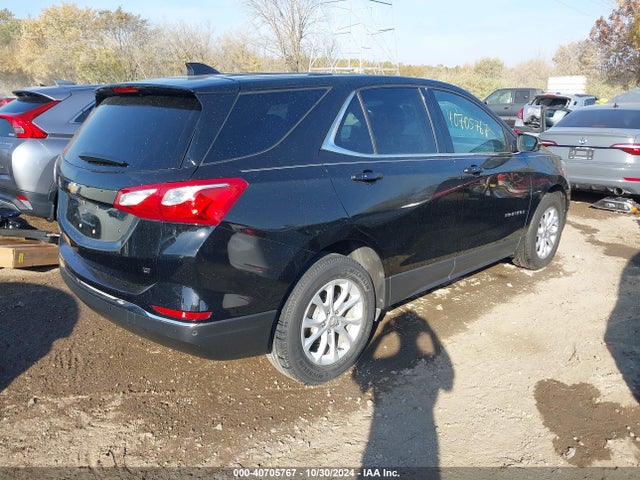 Chevrolet EQUINOX LT 2019 2GNAXKEV7K6135557 Image 4