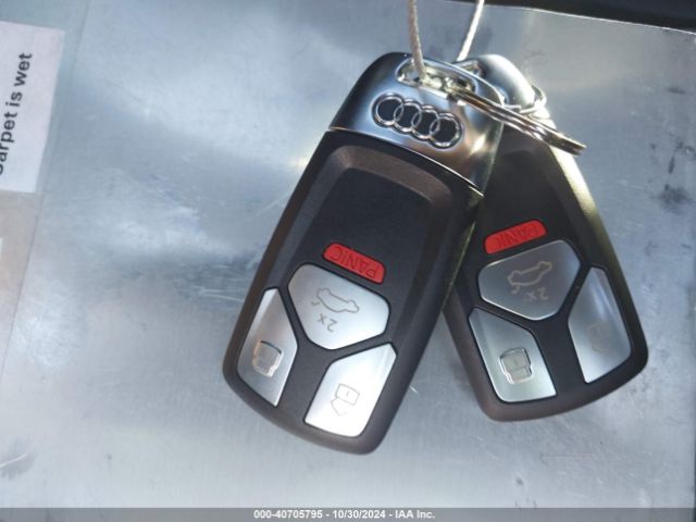 WUAAWCF5XRA902589 Audi RS5