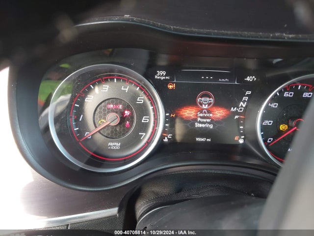 2C3CDXFG6FH891385 Dodge Charger Se