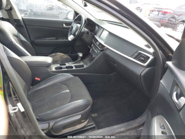 5XXGT4L34KG295852 KIA Optima S