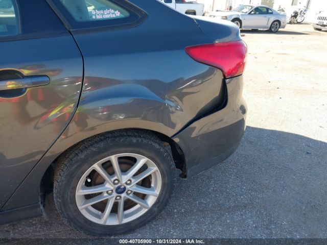 1FADP3F24HL279377 Ford FOCUS SE