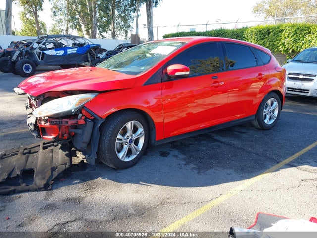Ford FOCUS SE 2014 1FADP3K21EL156489 Image 2