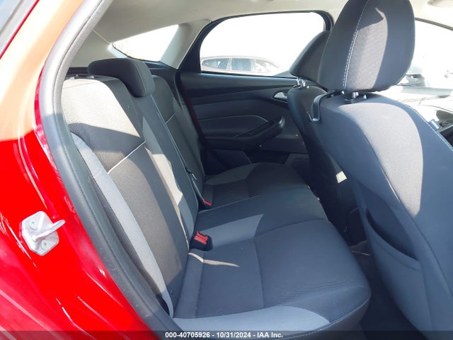 Ford FOCUS SE 2014 1FADP3K21EL156489 Image 8
