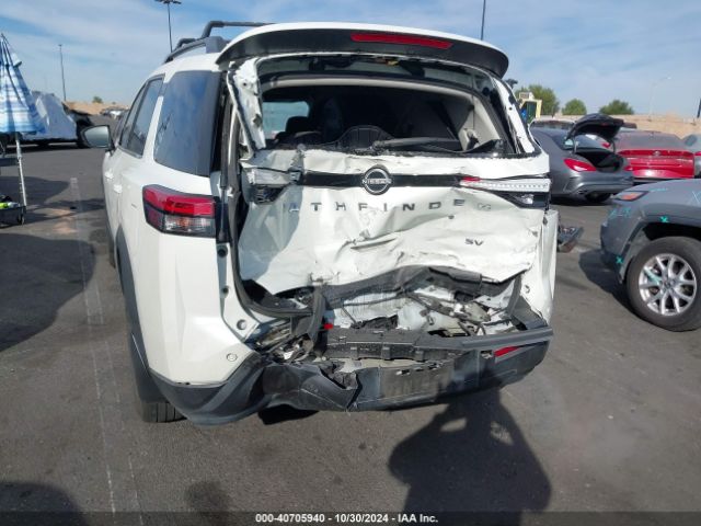 5N1DR3BA9NC238509 Nissan Pathfinder Sv 2wd