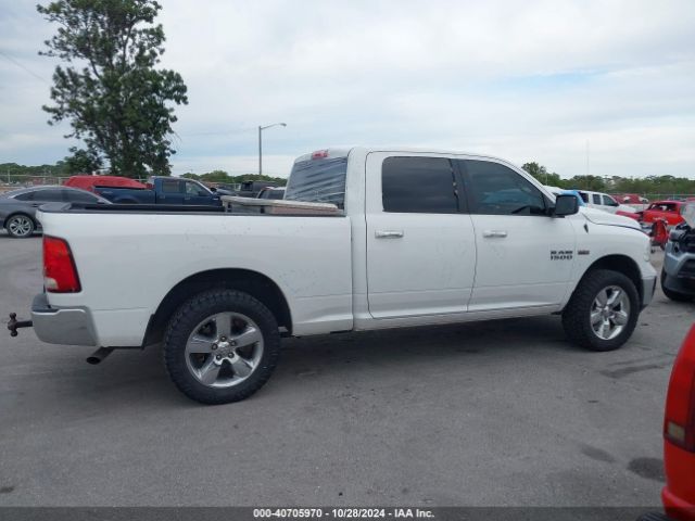 1C6RR7TT4HS770415 RAM 1500 Slt  4x4 6'4 Box