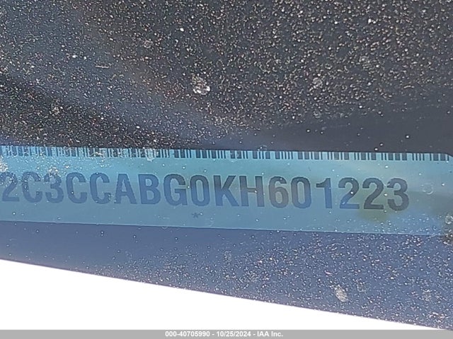 Chrysler 300 2019 2C3CCABG0KH601223 Image 17