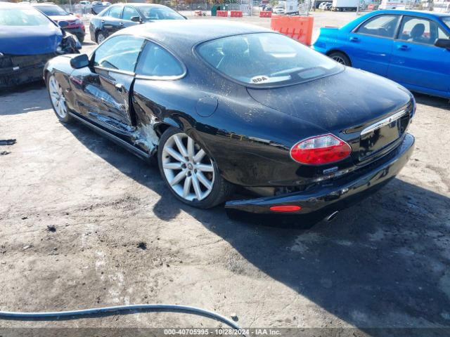 2005 JAGUAR XK8 SAJDA41C852A42091 Photo 2