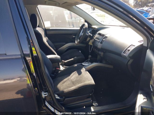 2011 MITSUBISHI OUTLANDER JA4AS2AW0BU033633 Photo 4