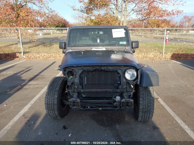 1C4HJWDG8JL929752 Jeep Wrangler Jk Unlimited Sport S 4x4
