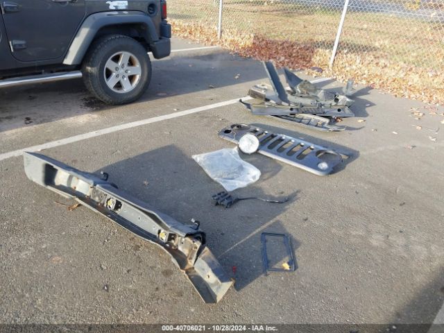 1C4HJWDG8JL929752 Jeep Wrangler Jk Unlimited Sport S 4x4