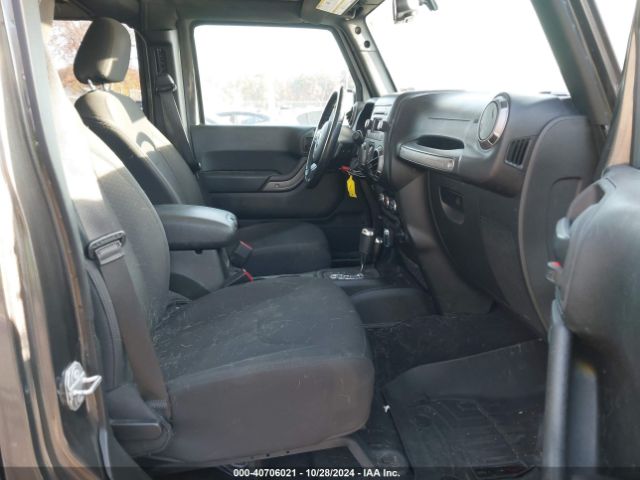 1C4HJWDG8JL929752 Jeep Wrangler Jk Unlimited Sport S 4x4