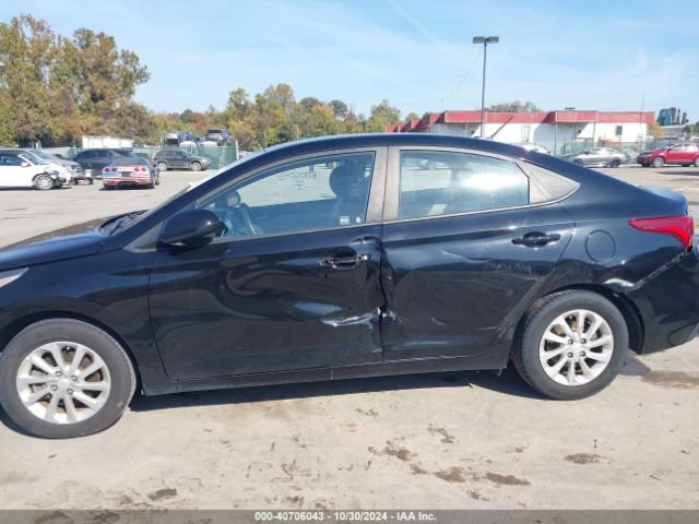 3KPC24A39JE010218 Hyundai Accent Sel