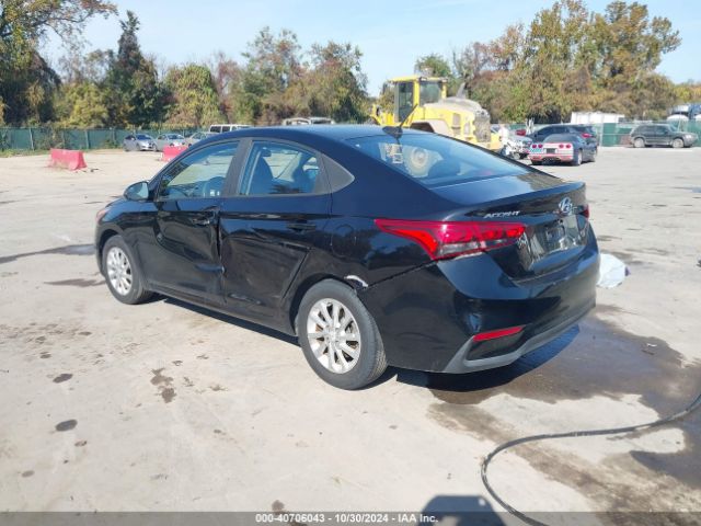 3KPC24A39JE010218 Hyundai Accent Sel