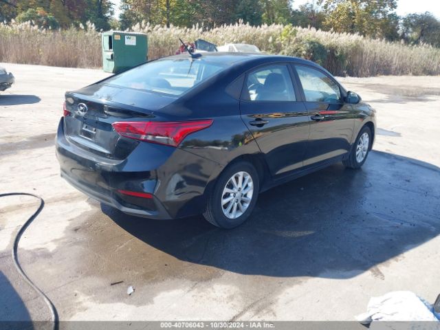 3KPC24A39JE010218 Hyundai Accent Sel