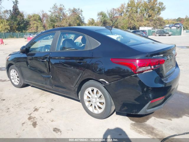 3KPC24A39JE010218 Hyundai Accent Sel
