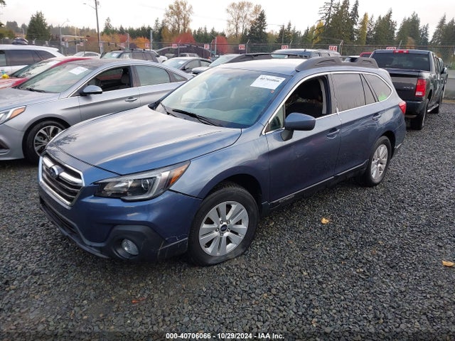 Subaru Outback 2.5i Premium 2018 4S4BSACC6J3286205 Image 2