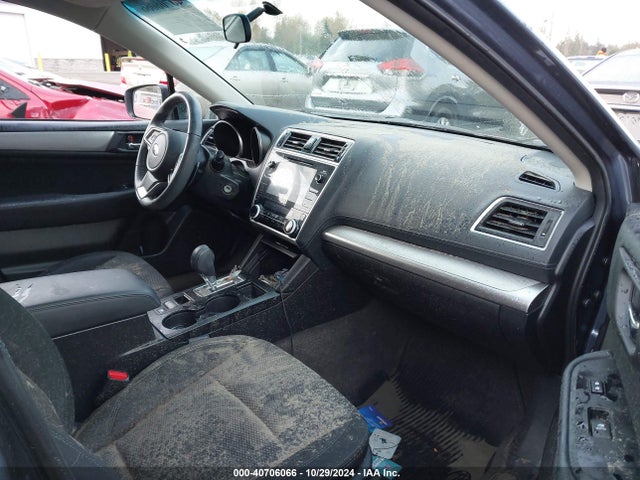 Subaru Outback 2.5i Premium 2018 4S4BSACC6J3286205 Image 5