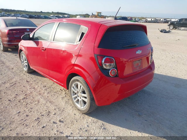 Chevrolet Sonic Lt Auto 2016 1G1JC6SB6G4128185 Image 3