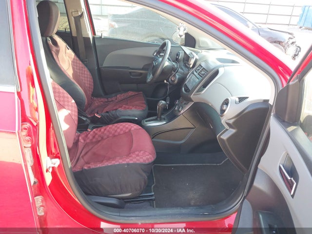 Chevrolet Sonic Lt Auto 2016 1G1JC6SB6G4128185 Image 5