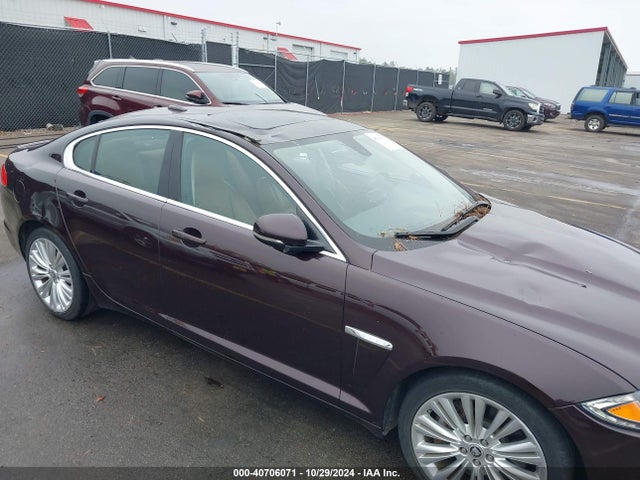 2012 JAGUAR XF SAJWA0HB9CLS28189 Photo 5