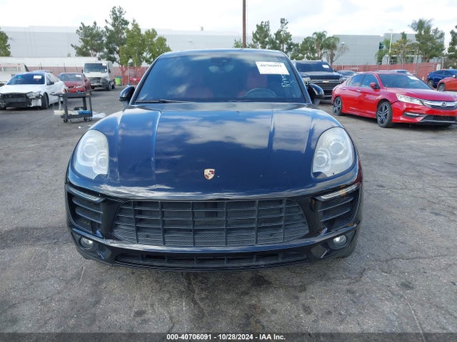 WP1AB2A59HLB14608 Porsche MACAN S