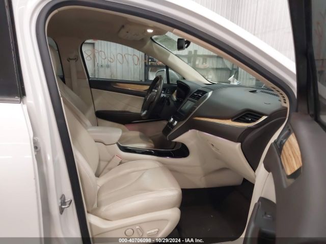 5LMCJ1A9XFUJ32366 Lincoln MKC