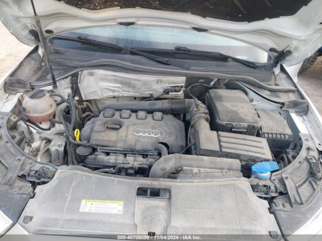 WA1HCCFS3HR009362 Audi Q3 2.0t Premium