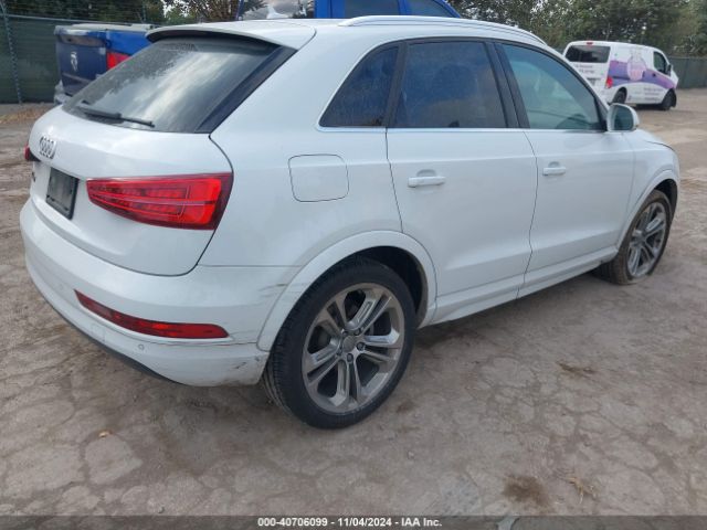 WA1HCCFS3HR009362 Audi Q3 2.0t Premium