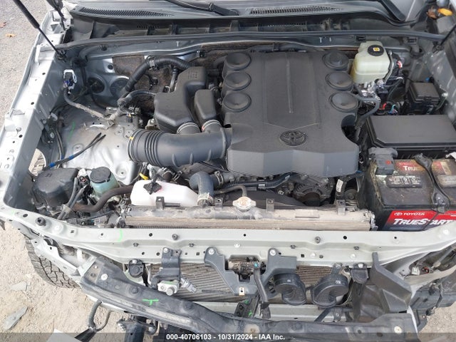 Toyota 4runner Limited 2020 JTEBU5JR5L5833450 Image 10