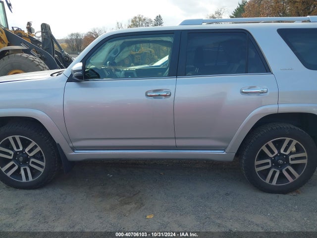 Toyota 4runner Limited 2020 JTEBU5JR5L5833450 Image 15