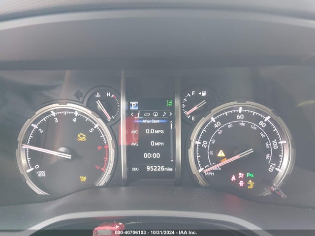 Toyota 4runner Limited 2020 JTEBU5JR5L5833450 Image 7
