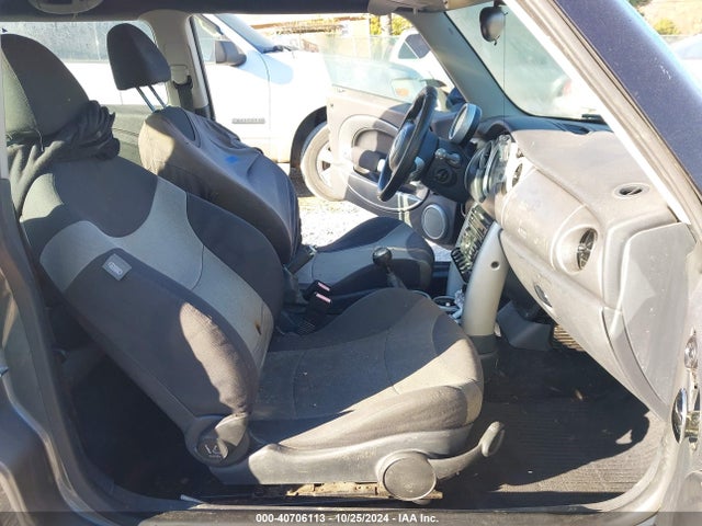 2003 MINI COOPER S WMWRE33493TD66535 Photo 4