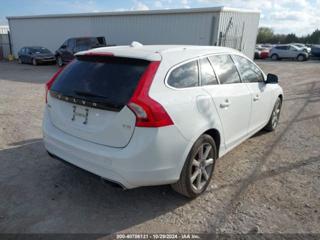 YV140MEK7G1289833 Volvo V60 T5 Drive-e Premier