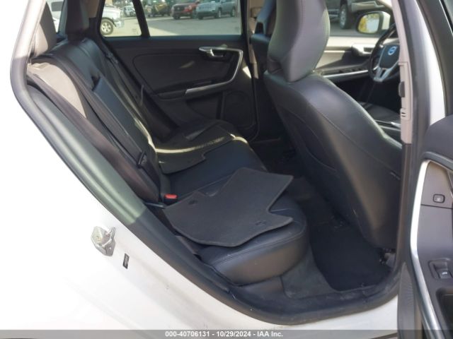 YV140MEK7G1289833 Volvo V60 T5 Drive-e Premier