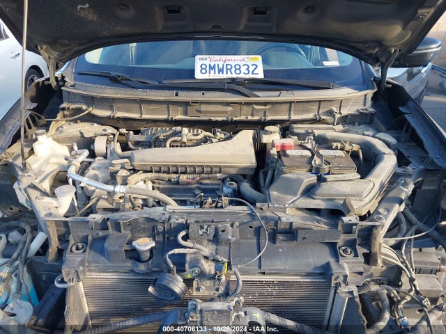 Nissan ROGUE SV 2018 KNMAT2MT8JP503442 Image 10