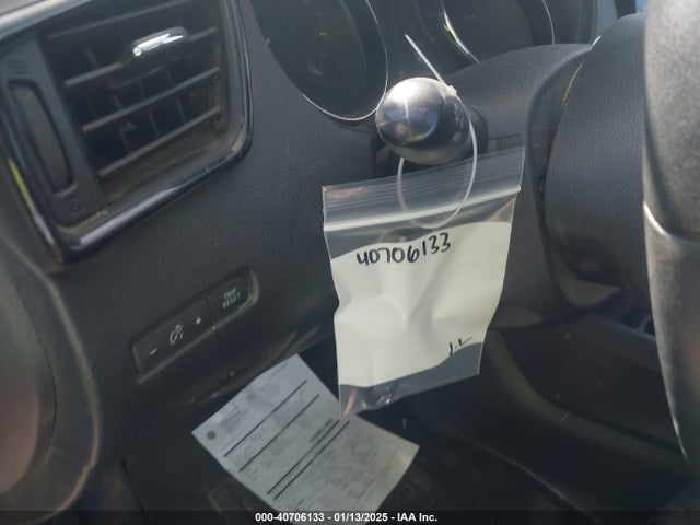 Nissan ROGUE SV 2018 KNMAT2MT8JP503442 Image 18