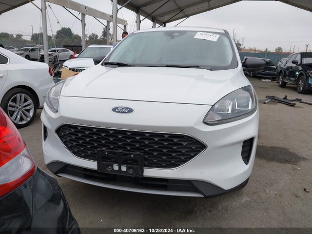 1FMCU0G60NUA70900 Ford dragon di tc