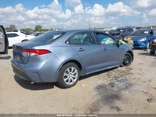 Toyota COROLLA LE 2024 5YFB4MDEXRP086561 Image 4