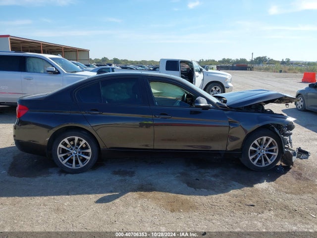 BMW 320 I 2016 WBA8A9C53GK617741 Image 12