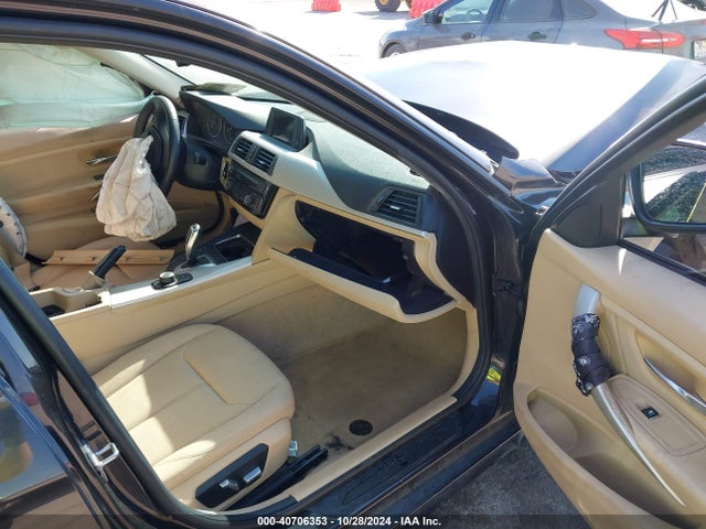 WBA8A9C53GK617741 BMW 320 I