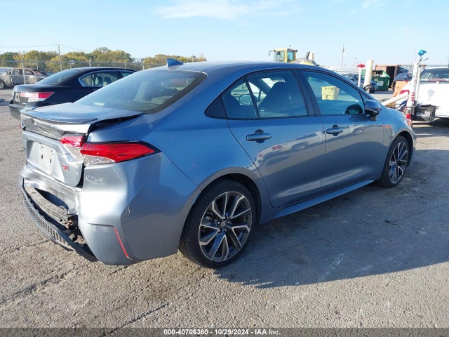 Toyota COROLLA SE 2021 5YFP4MCE3MP095277 Image 4