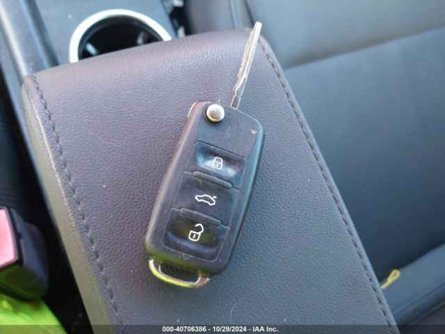 3VWF17AT9GM606457 Volkswagen Beetle 1.8t Fleet Edition